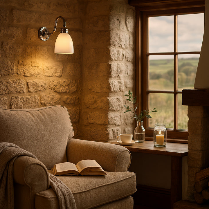 Gatsby Wall Light : Swan Arm