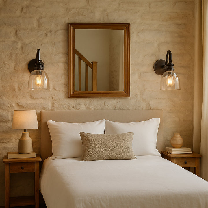 Tapered Blown Wall Light : Swan Arm