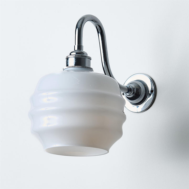 Deco Wall Light : Swan Arm